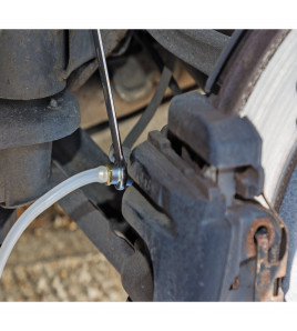 Draper Expert Universal Clutch And Brake Bleeding Kit (7 Piece)