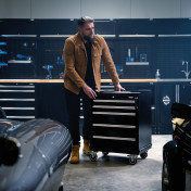 BUNKER® 25 Piece Modular Storage Combo with Sink and Hardwood Worktop, 4915mm