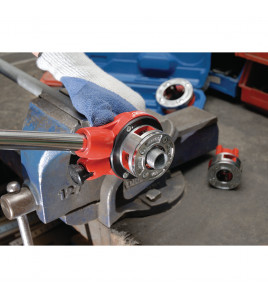 Imperial Ratchet Pipe Threading Kit (7 Piece)