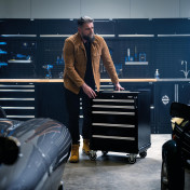 BUNKER® Modular Hardwood Worktop, 680mm