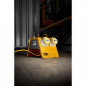 Defender E13104 110V Splitter Box, 4 x 16A