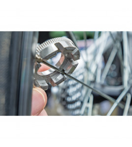 Universal Bicycle Spoke Key
