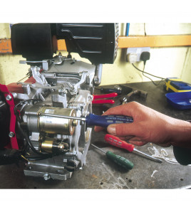 Draper Expert Cross Slot Mechanics Screwdriver, 100mm, No.2 (Sold Loose)