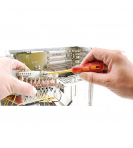 Draper Expert VDE Approved Fully Insulated Plain Slot Screwdriver, 2.5 x 75mm (Sold Loose)